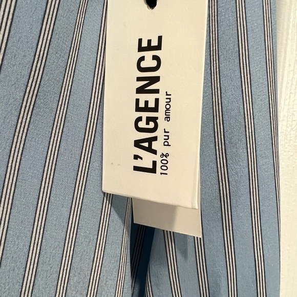 NWT new 🆕 L’Agence Maggie split sleeve blouse size large 100% silk - Picture 5 of 14